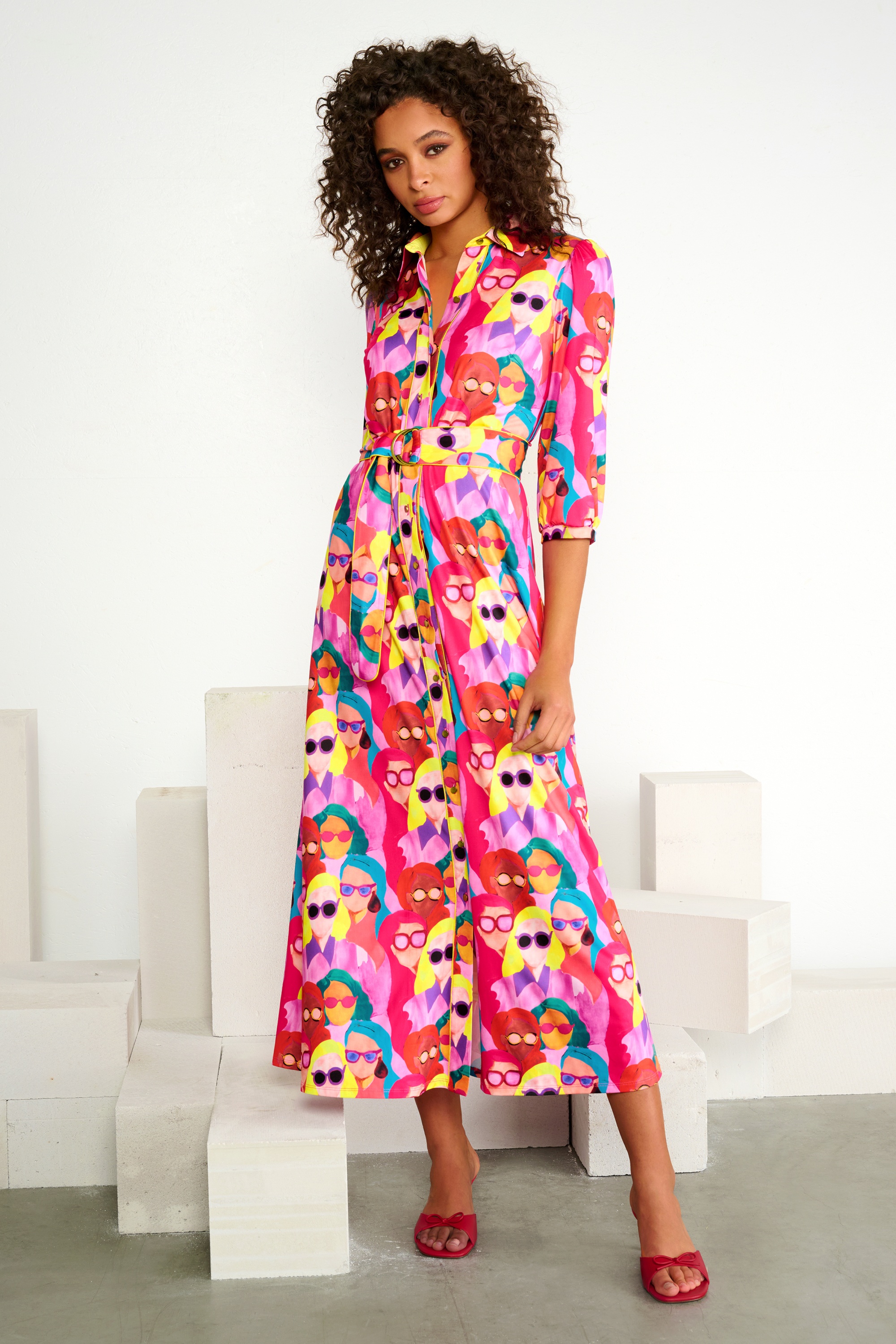 K-Design - Face Me Button Down maxi jurk in roze en multi