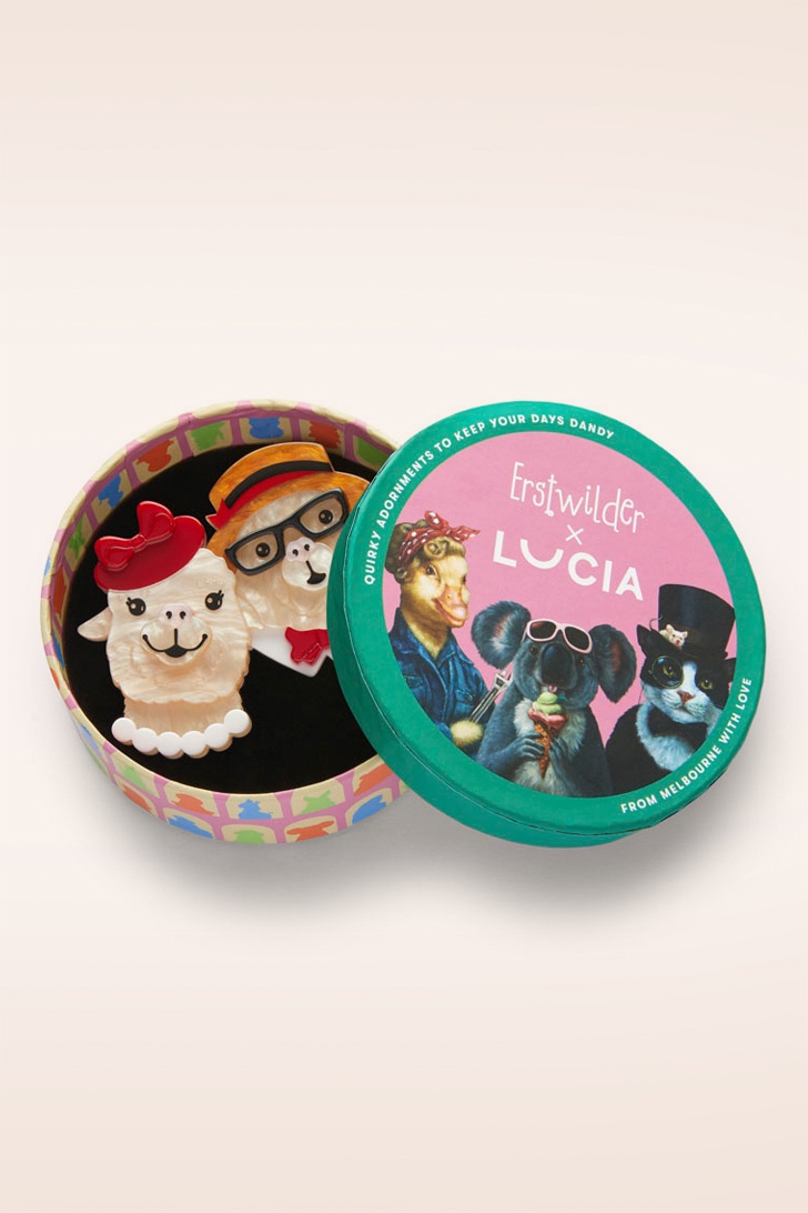 Erstwilder - The Enamoured Alpacas broche 2