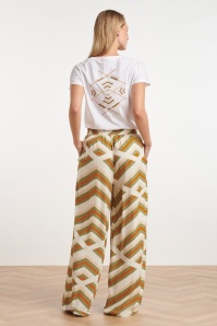 Smashed Lemon - Terri pantalon met wijde pijpen in wit en multi 3