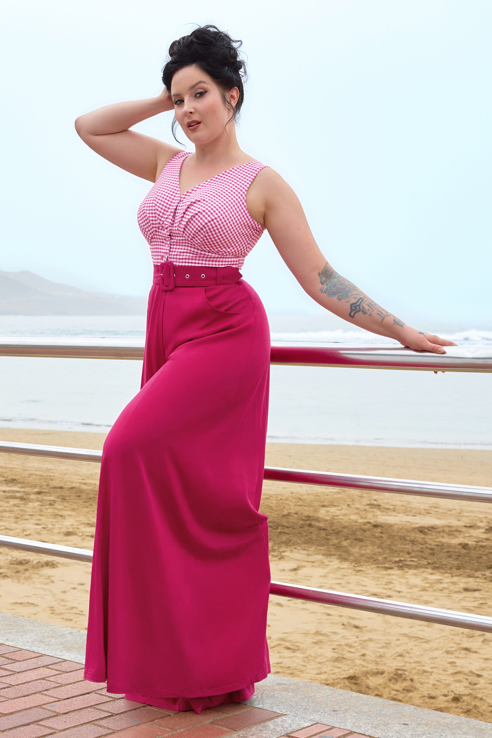 Miss Candyfloss - Helaina Mai palazzo jumpsuit in fuchsia