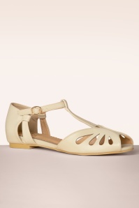 Banned Retro - Secret Love Flats in Cream 3