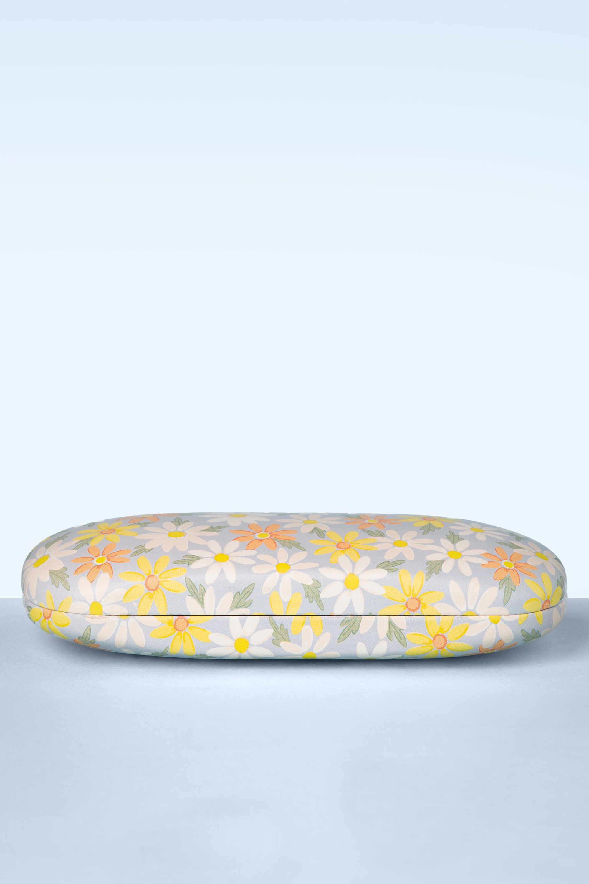 Sass & Belle - Blue Daisy Glasses Case 2