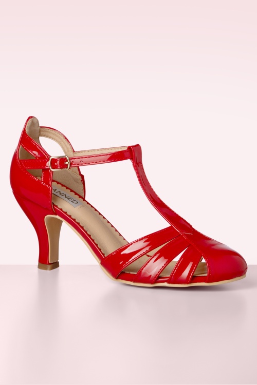 Banned Retro - Dance Me To The Stars Pumps in Rot 3
