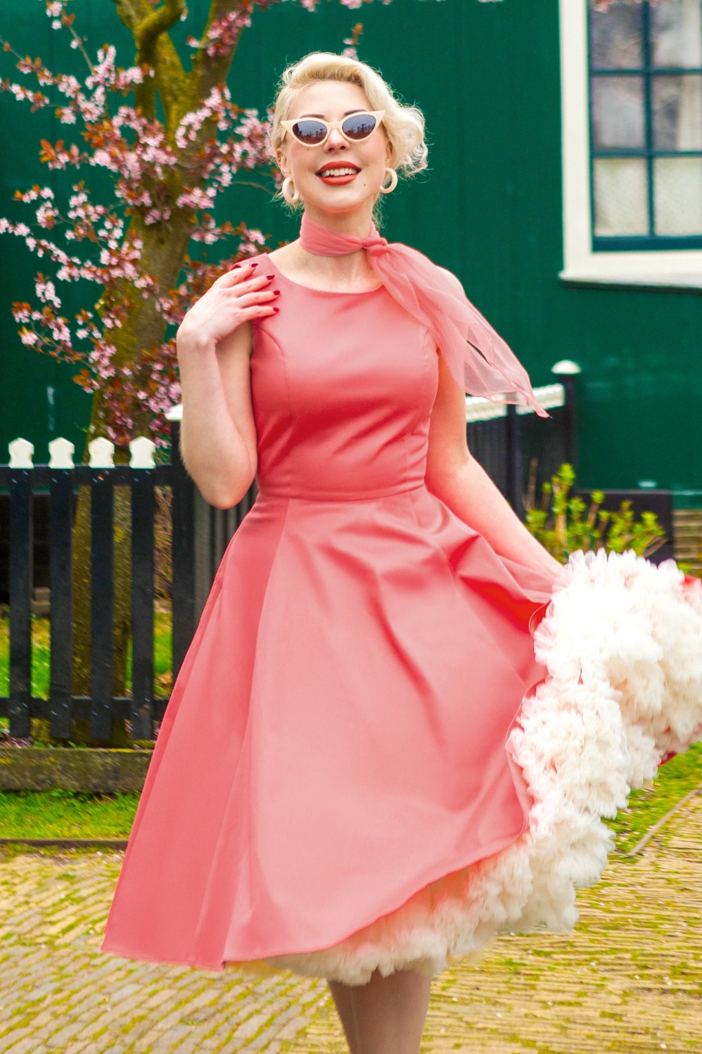 Topvintage Boutique Collection Adriana Swing Dress in Sunset Coral