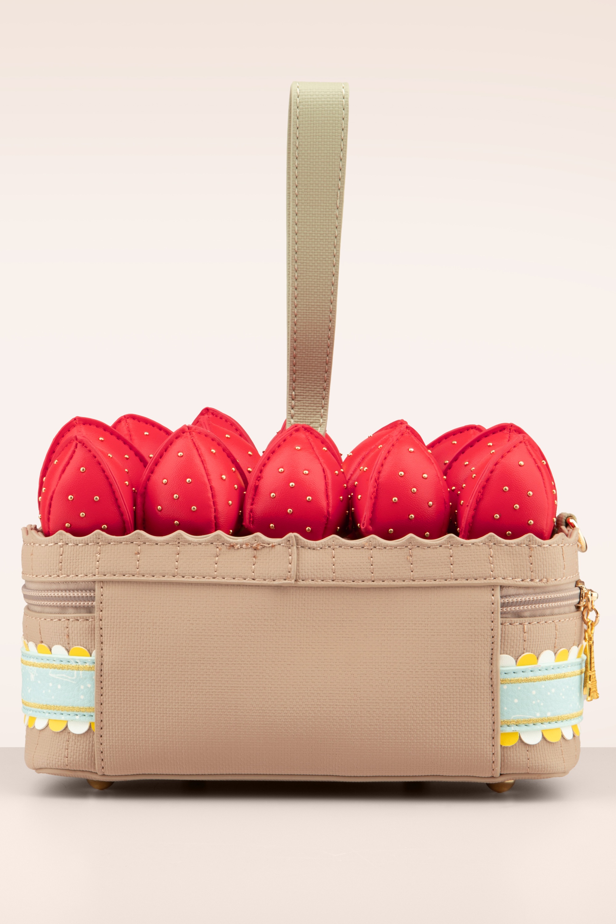Vendula - Creperie - Strawberry Tarte Bag 5