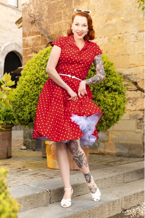 Topvintage Boutique Collection - TopVintage exclusive ~ Angie Polkadot Swing Dress en Rouge