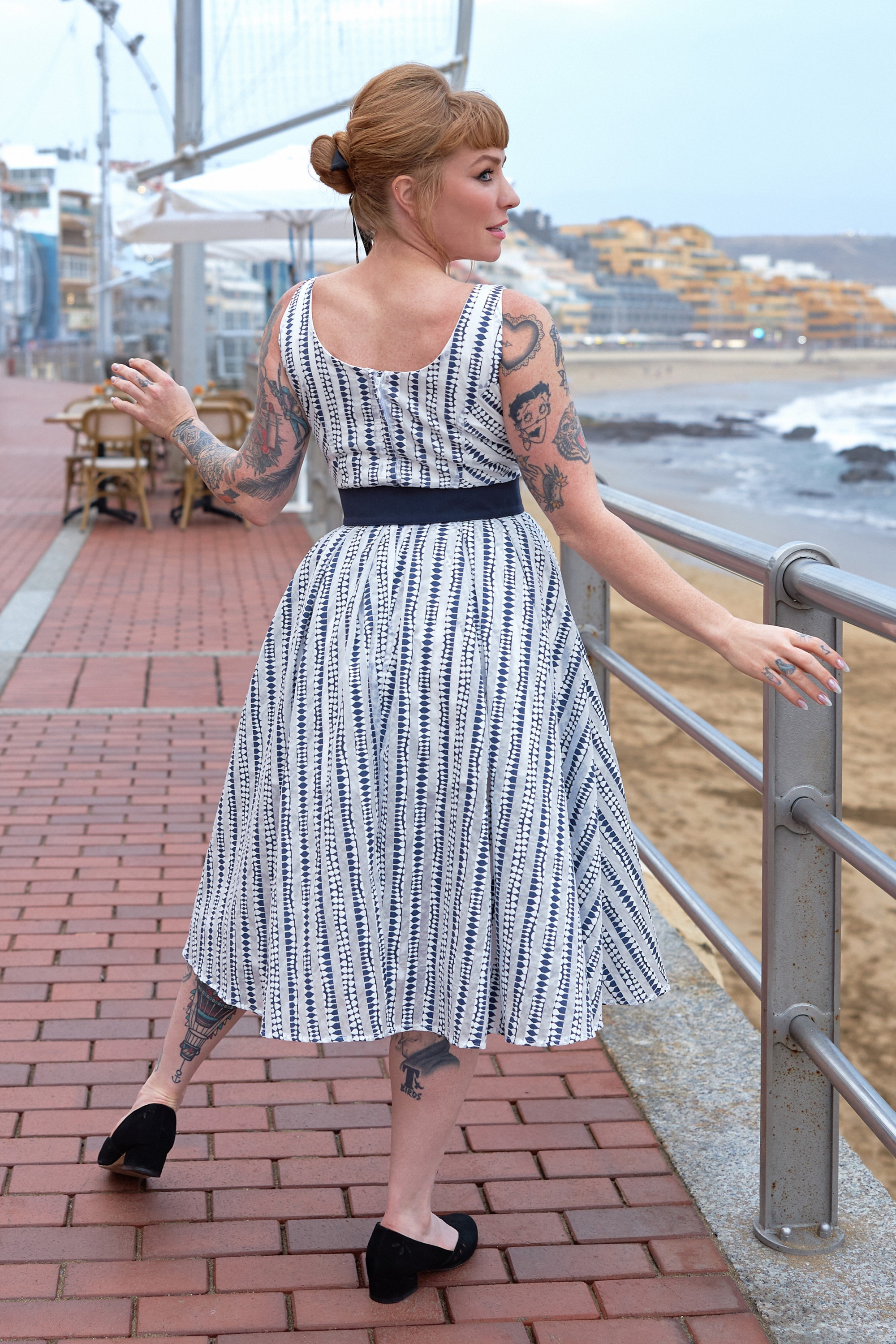 Miss Candyfloss - Arden Lee Striped Swing Dress in Navy and White 4