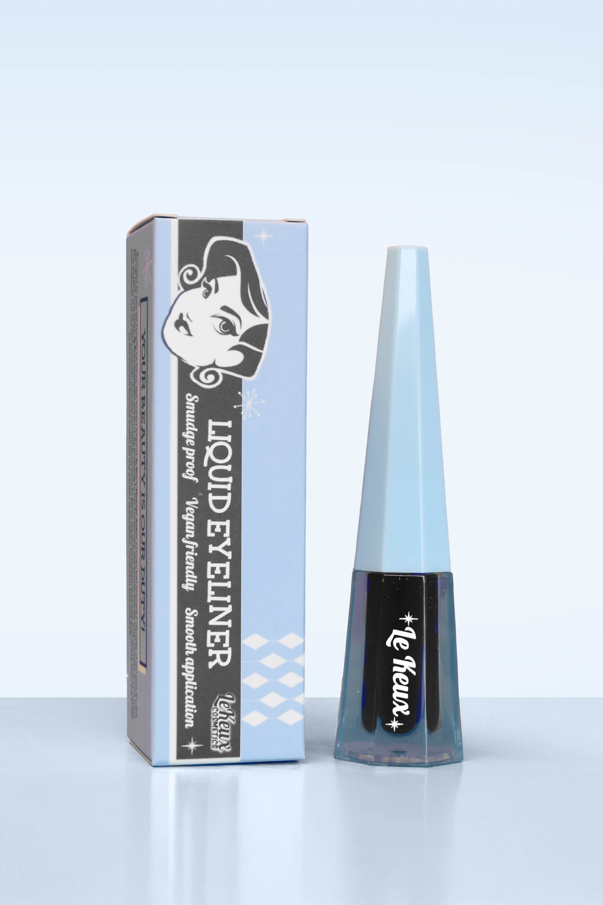 Le Keux Cosmetics - Kateye Liquid Eyeliner in Schwarz 3