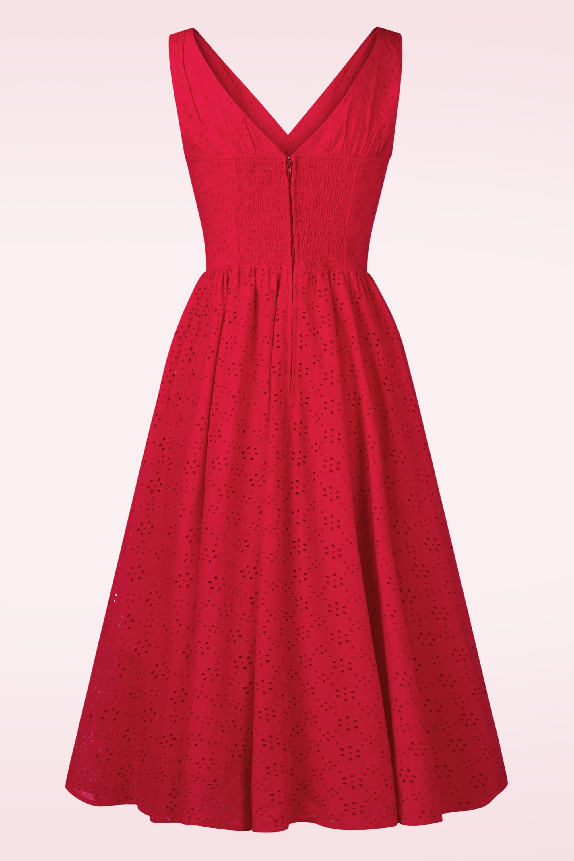 Timeless - Lysandra broderie anglaise midi jurk in lippenstift rood 7