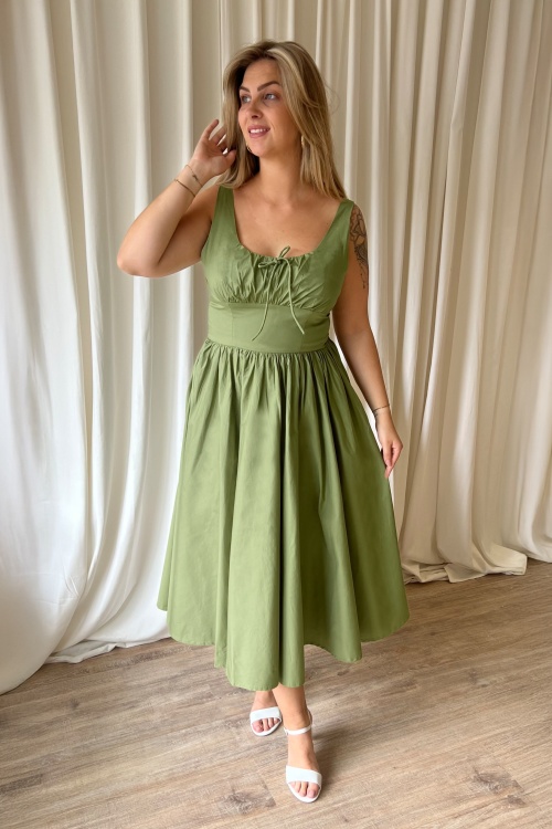 Timeless - Lolita midi jurk in saliegroen