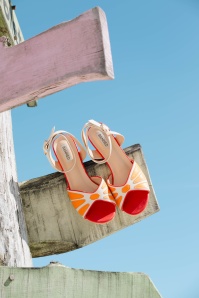 Banned Retro - Juicy Rosa Lee Sandalen in Orange 6