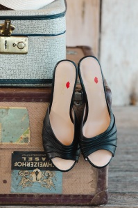 Lola Ramona ♥ Topvintage - Ava Wild Thing muiltjes in zwart 7