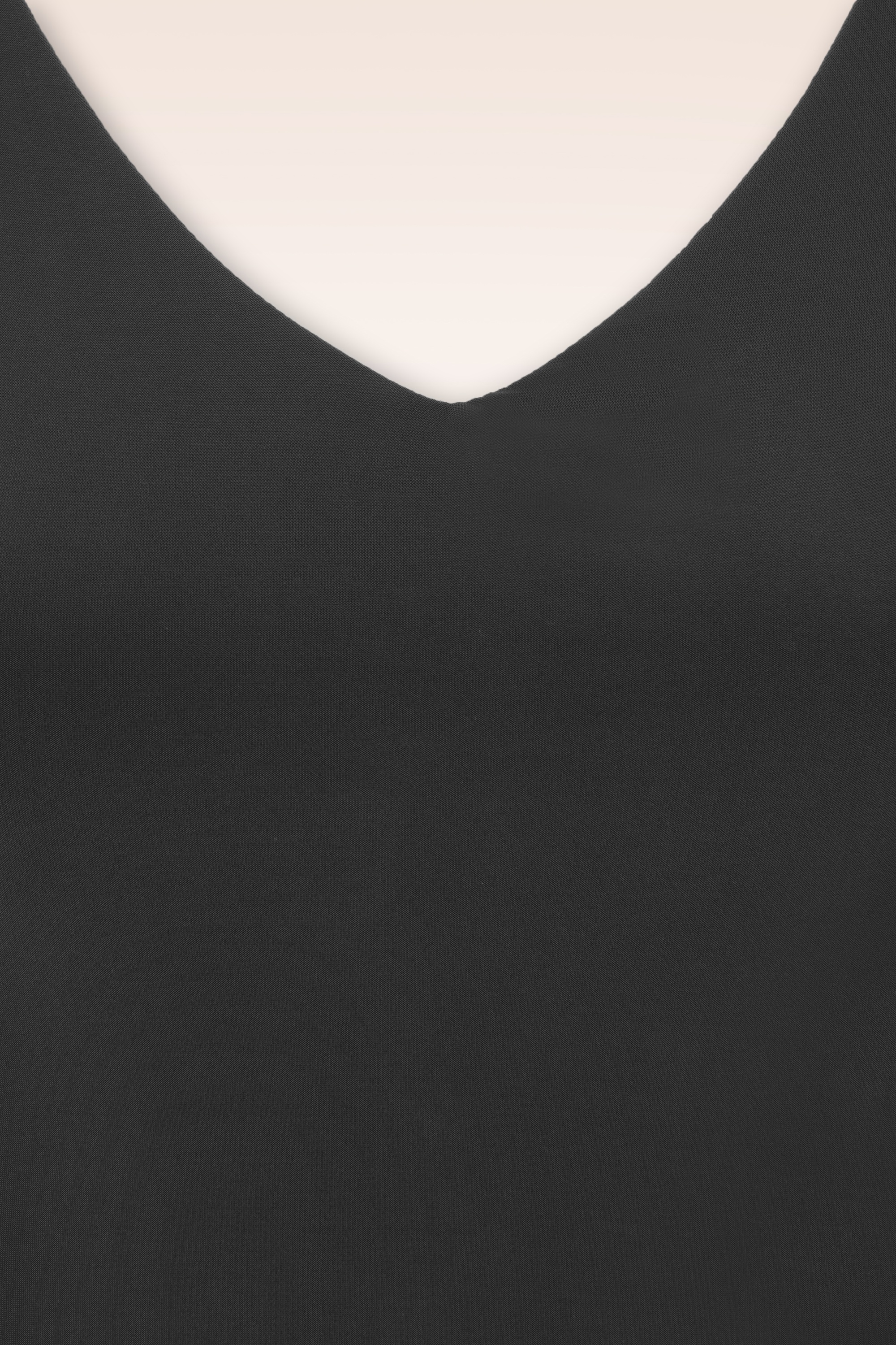 Vintage Chic for Topvintage - Juno Puff Sleeve Shirt in Schwarz 2