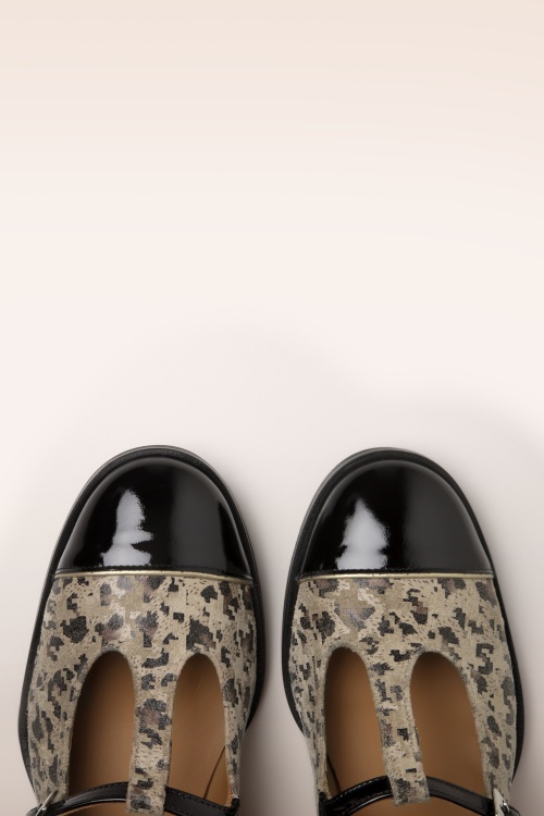 Nemonic - Colette Mary Jane pumps in zwart en bruin 2