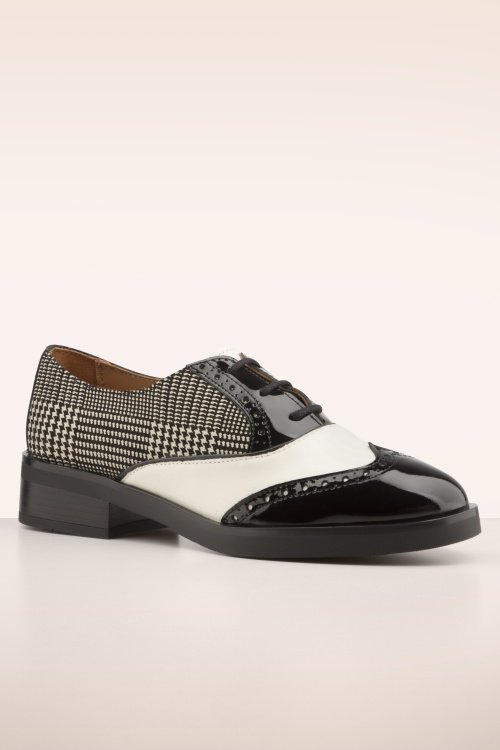 Nemonic - Harvard Shoes in Black and White 3