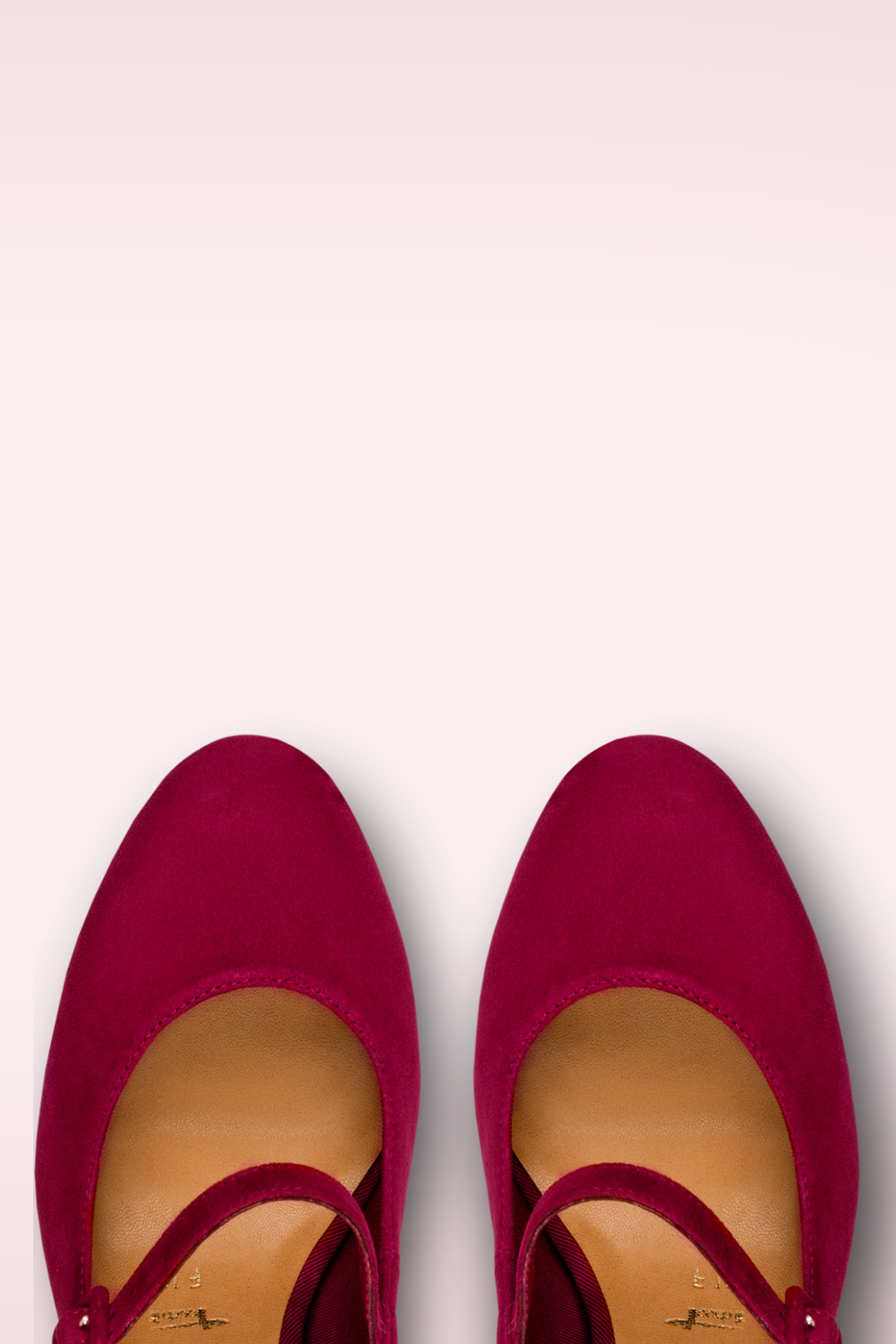 Tamaris - Susie Pumps in Merlot  2
