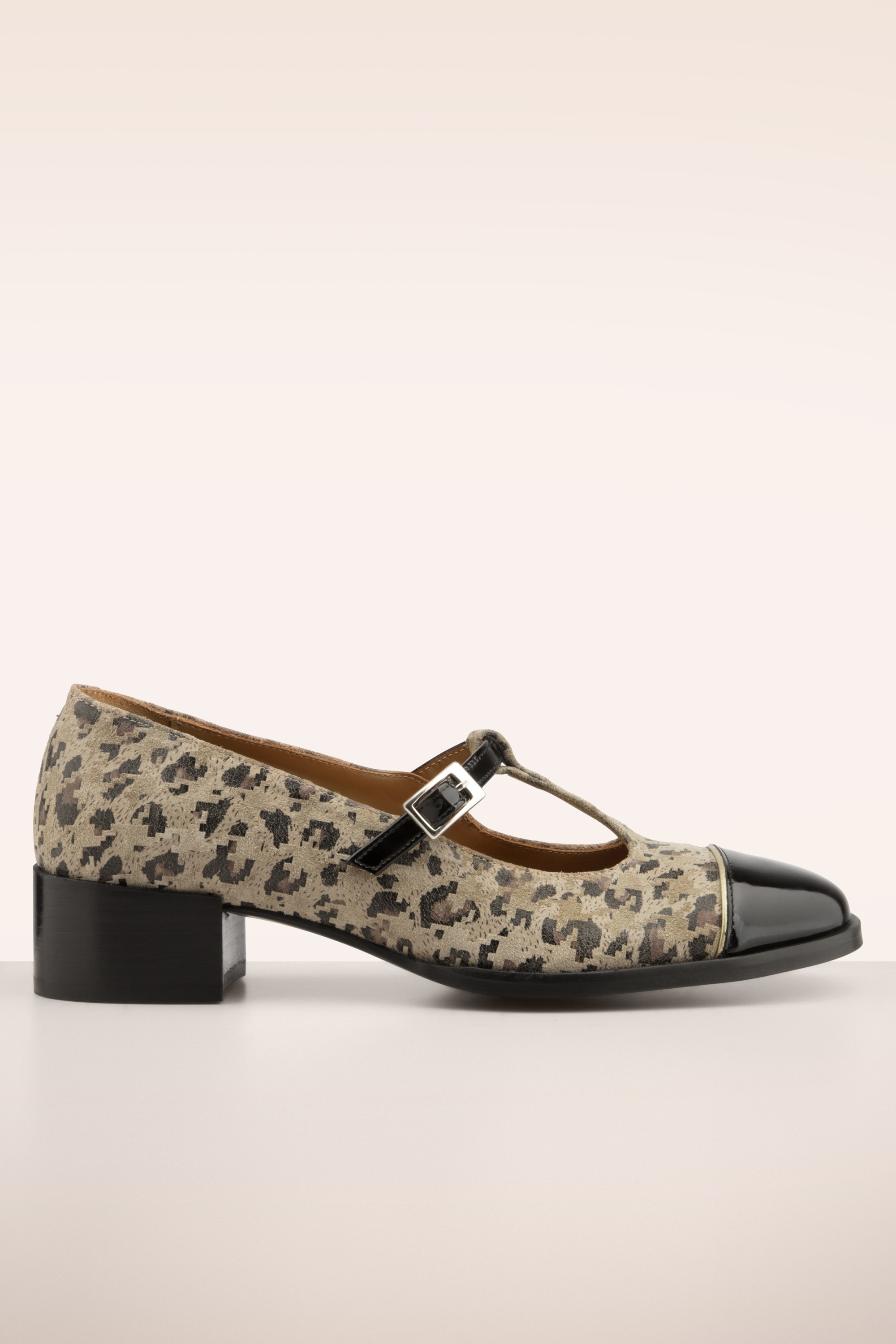 Nemonic - Colette Mary Jane Pumps in Black and Brown