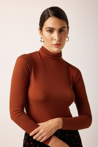 King Louie - Rollkragen Uni Rippen Top in Spicy Braun.