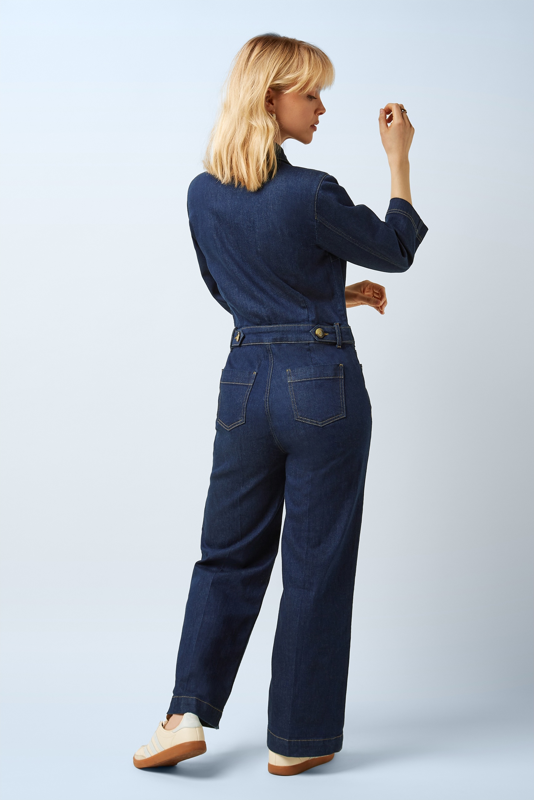 King Louie - Zip Onyx Denim Jumpsuit in tiefem Blau. 2