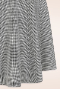Banned Retro - Norah Houndstooth Swing Dress in Black and White 6