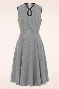 Banned Retro - Norah Houndstooth Swing Dress in Black and White 2