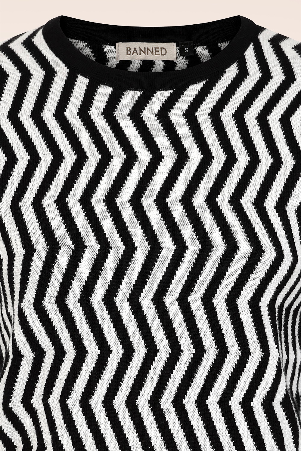 Banned Retro - Kayley Knit Sweater in Black and White 4