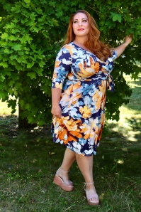 Vintage Chic for Topvintage - Topvintage exclusive ~ Aria Floral swing jurk in oranje en blauw 6