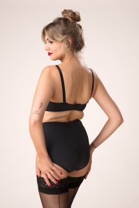 What Katie Did - Liz hoge taille slip in zwart 2