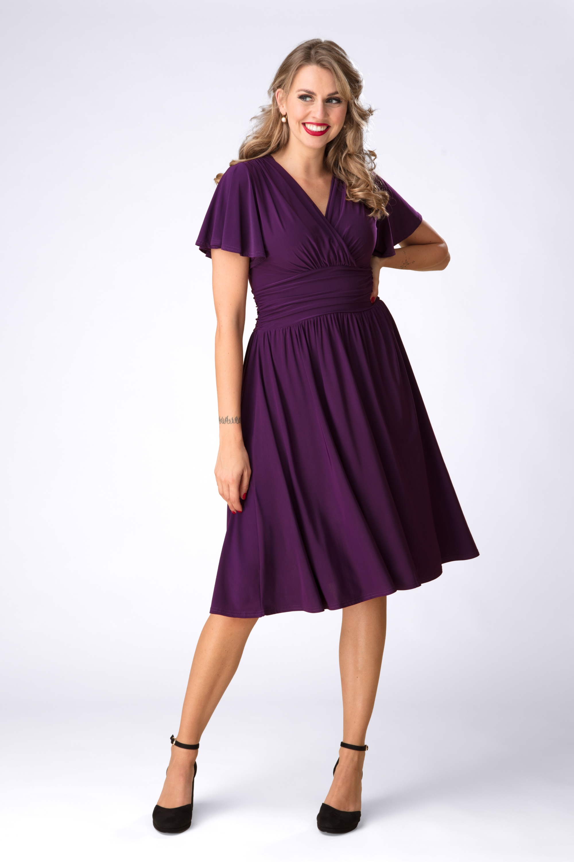 Vintage Chic for Topvintage - Topvintage exclusive ~ Sadie Slinky swing jurk in aubergine
