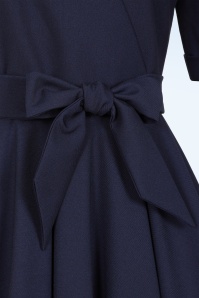 Glamour Bunny Business Babe - Glenda swing jurk in navy 3
