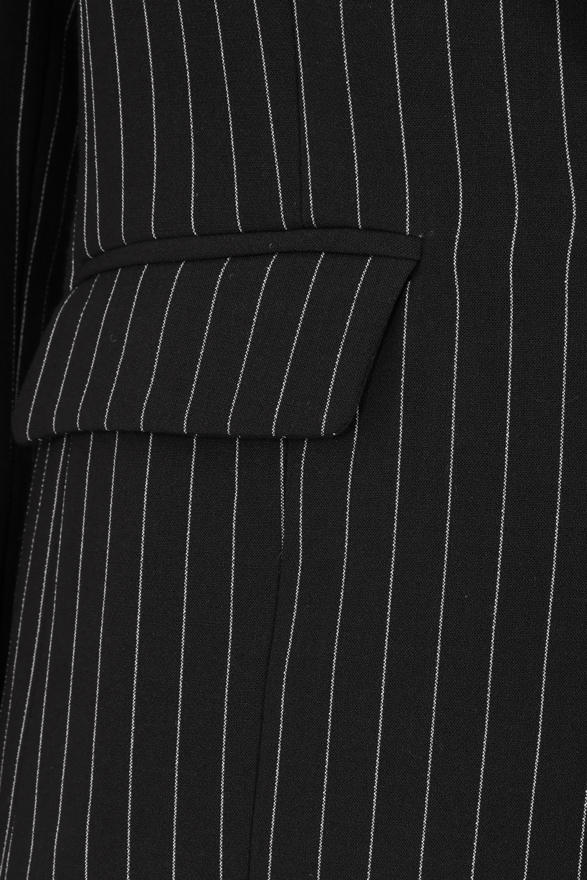 Glamour Bunny Business Babe - Diadora Pinstripe blazer in zwart 3