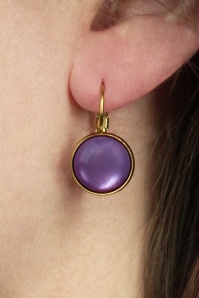 Urban Hippies - Vergulde dot oorbellen in paisley paars