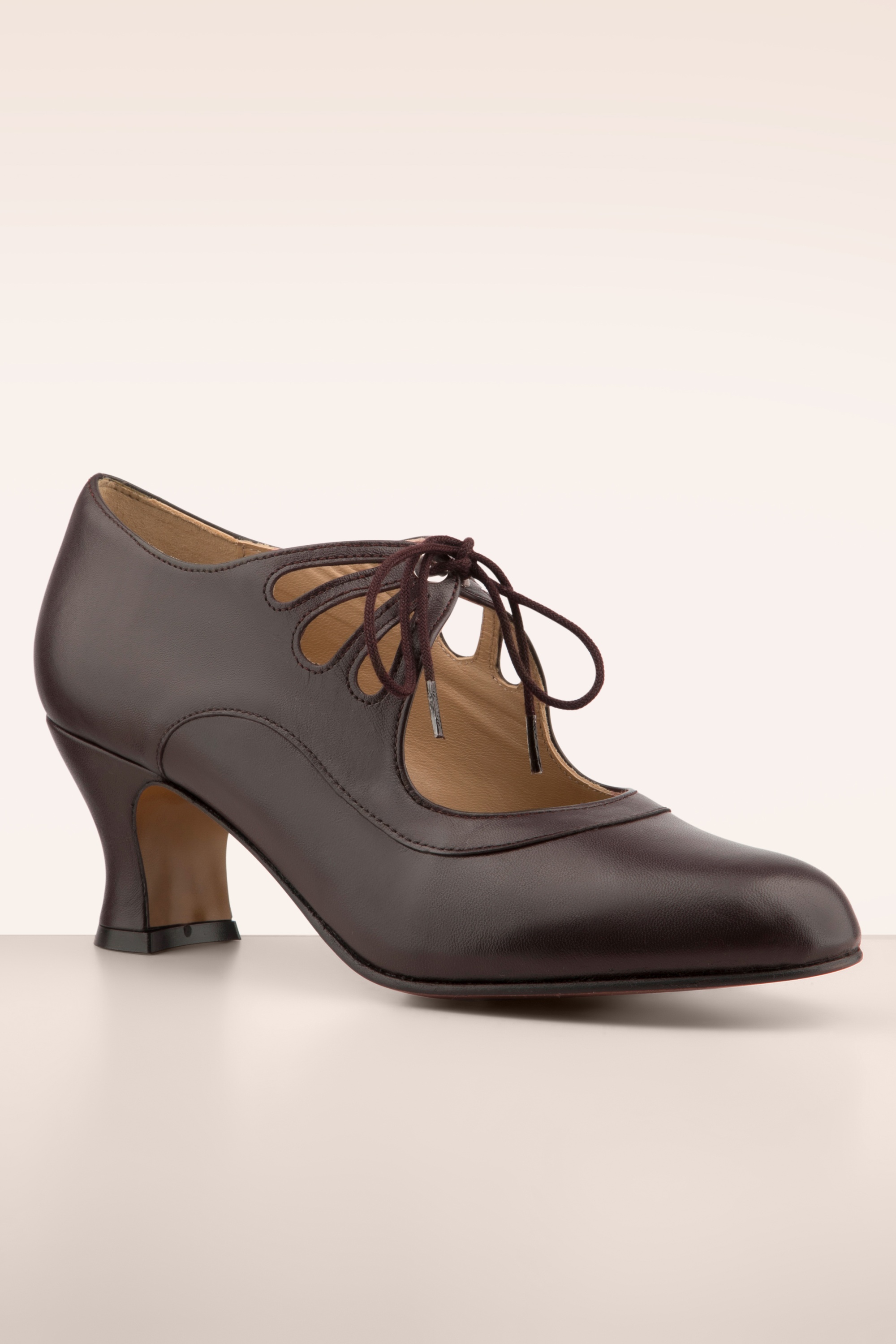 Topvintage Boutique Collection - Topvintage exclusive ~ Clara Flapper pumps in bruin 4