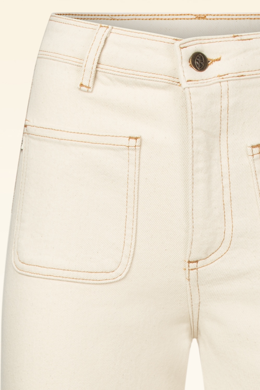 Surkana - Maureen Flare Cut jeans in ecru 3