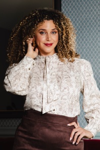 Banned Retro - Bunny blouse in gebroken wit