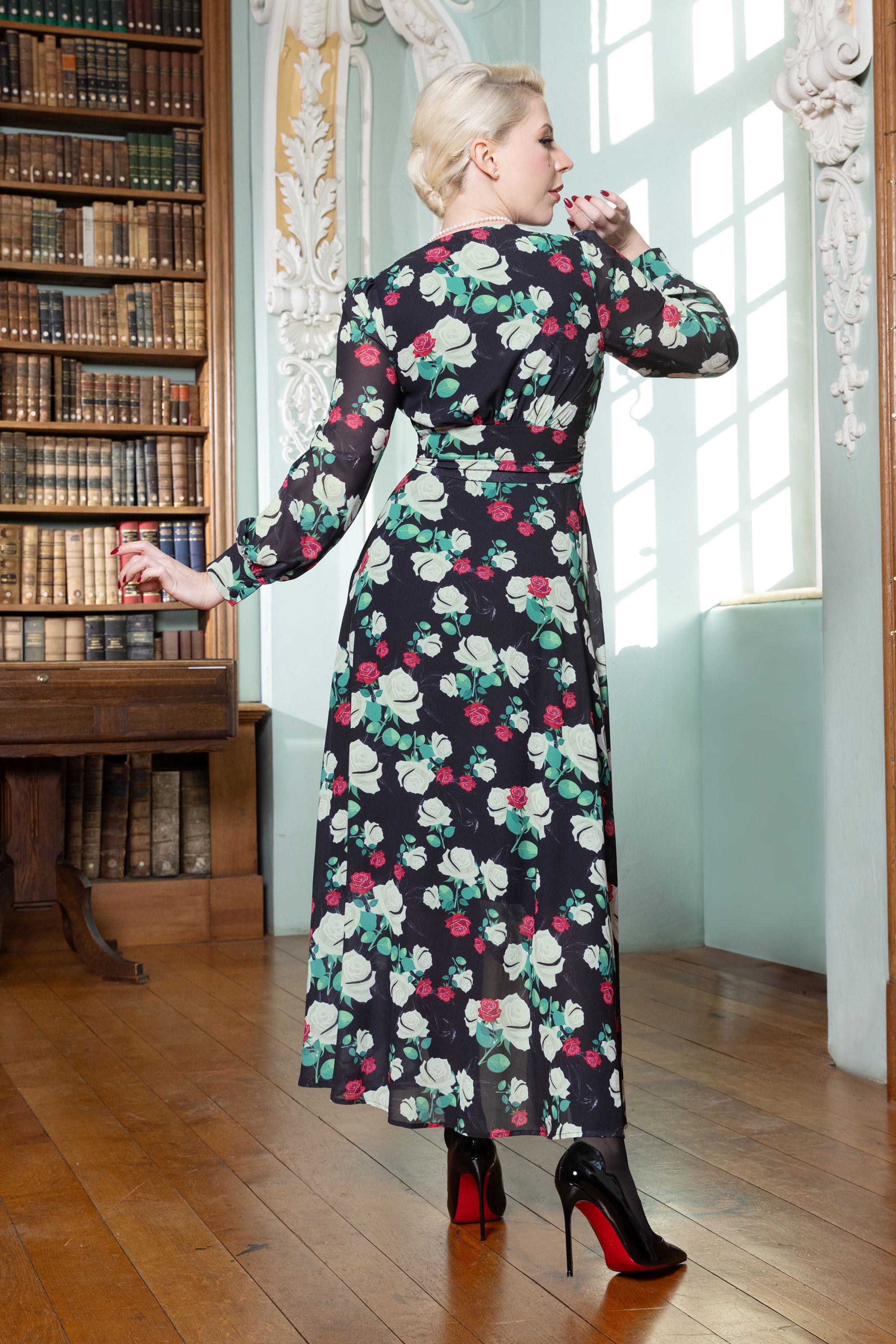 Vintage Diva  - The Annique Floral maxi jurk in zwart 5