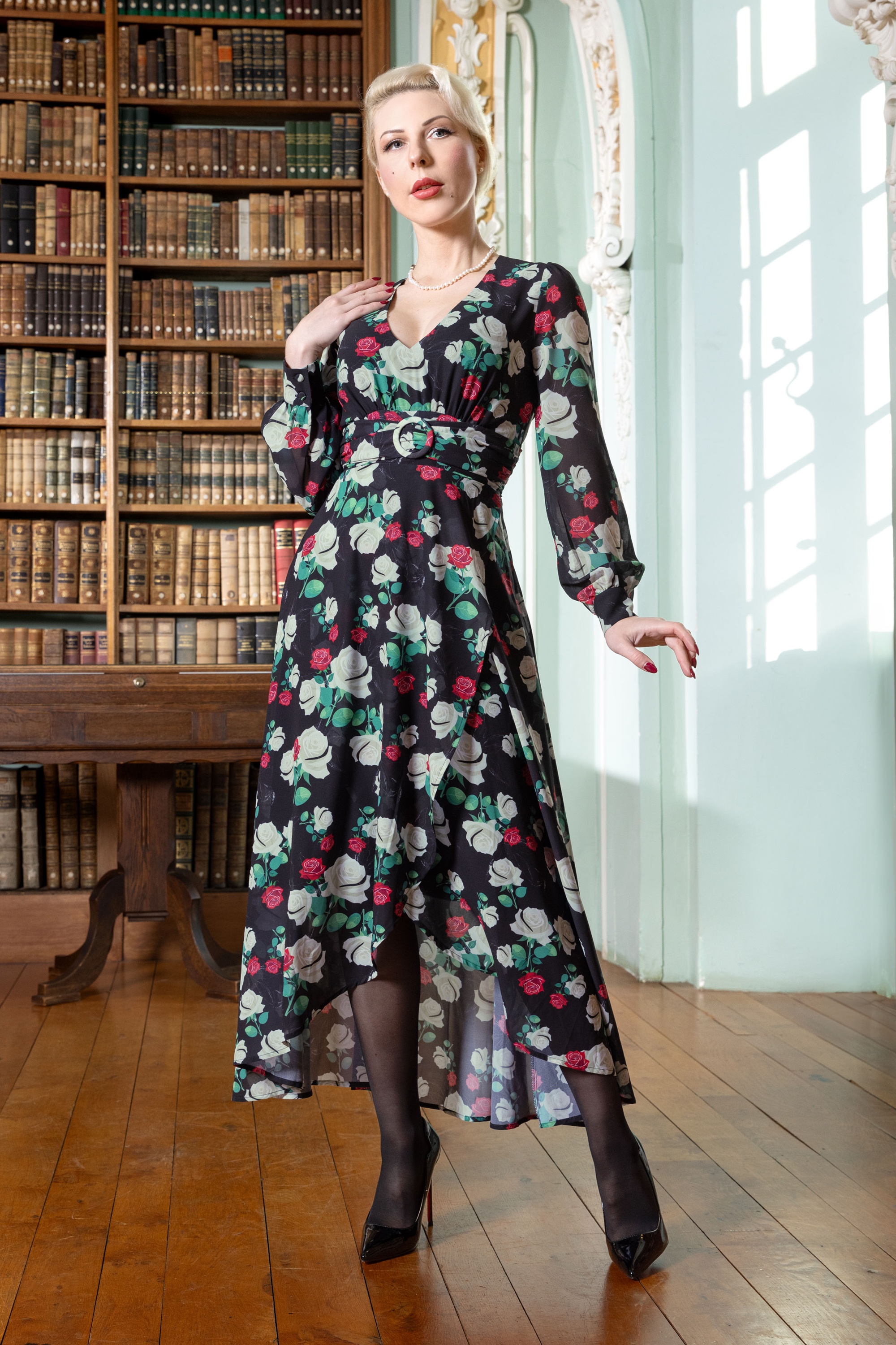Vintage Diva  - The Annique Floral maxi jurk in zwart 2