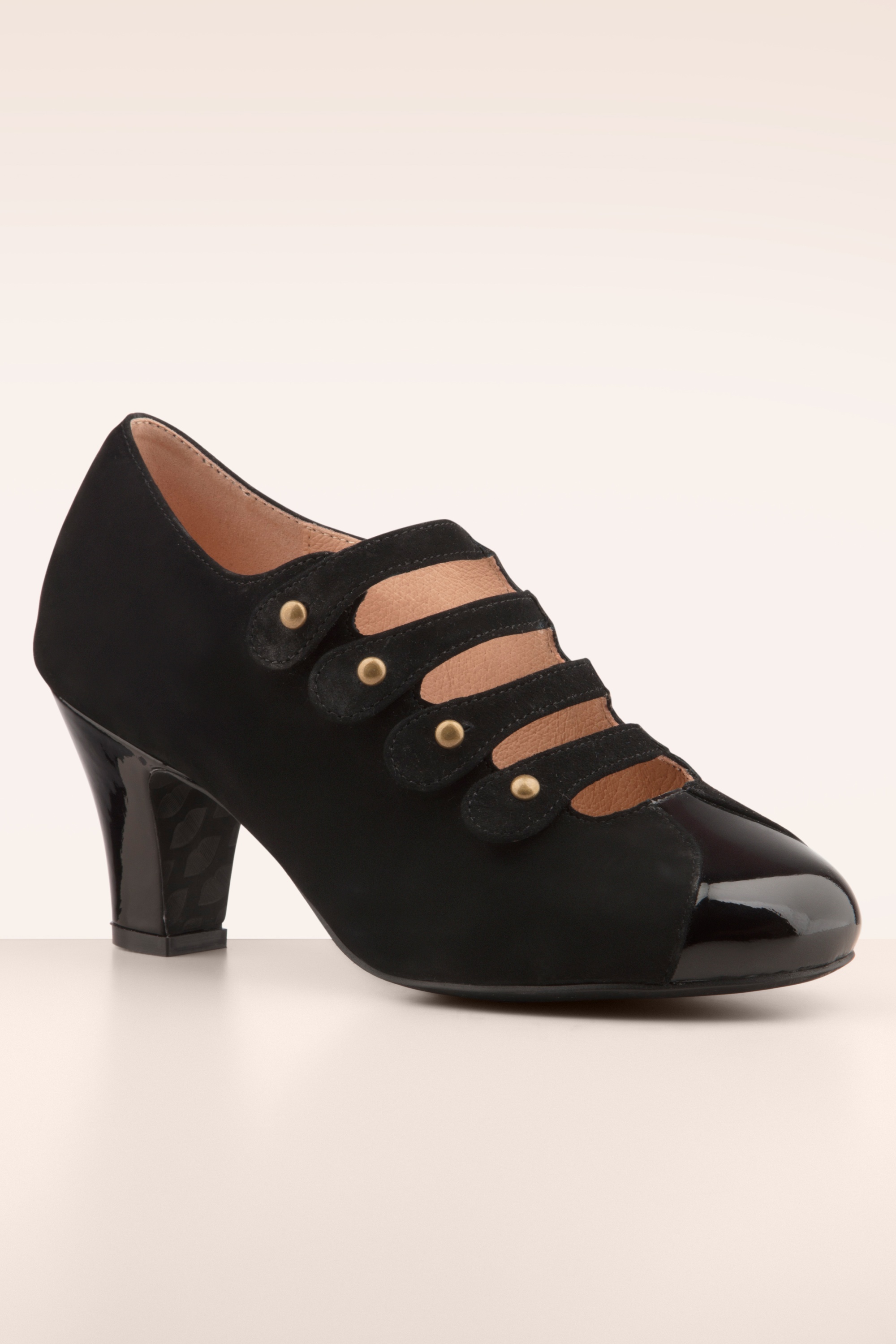 Lola Ramona ♥ Topvintage - Ava Monochrome pumps in zwart 4