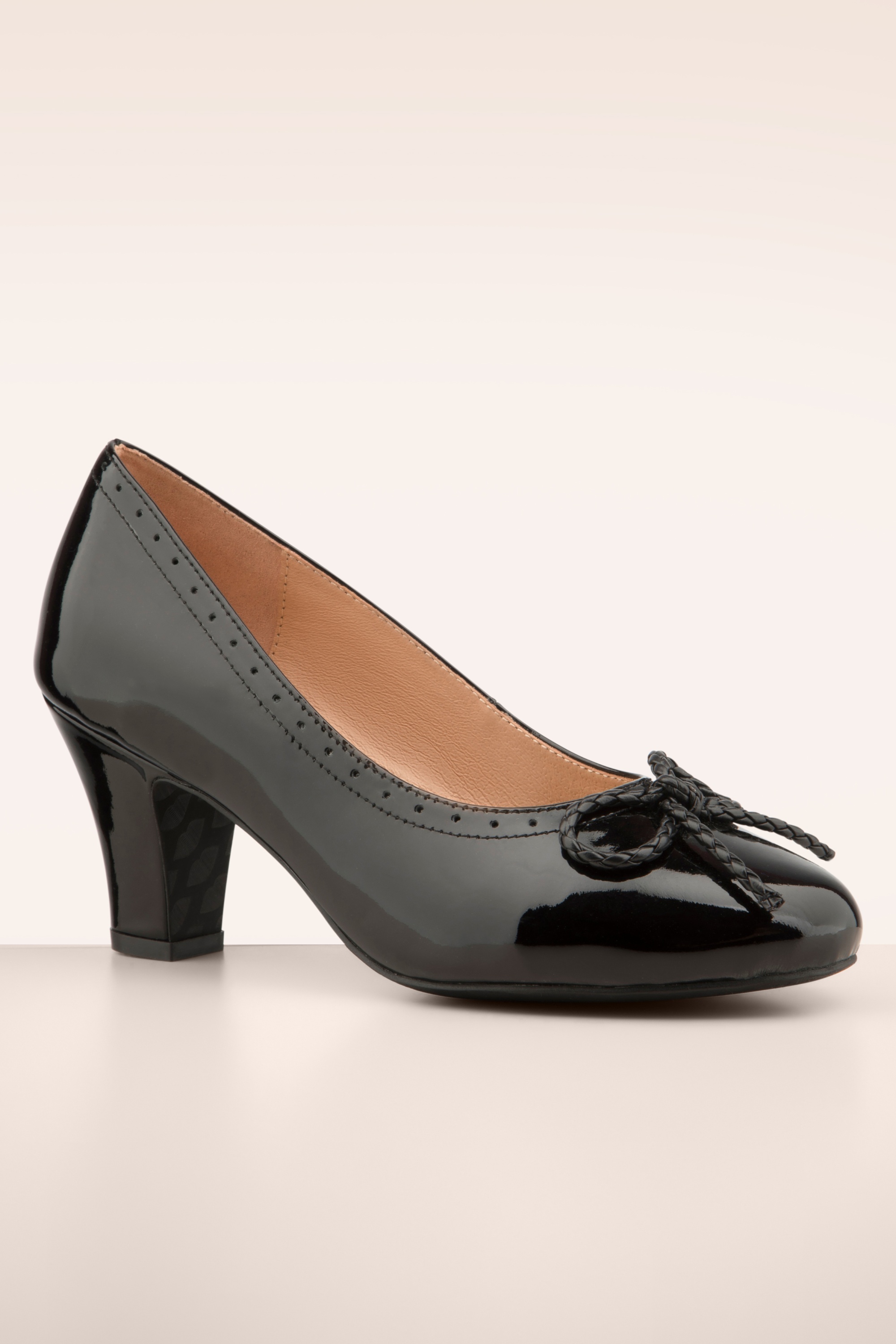 Lola Ramona ♥ Topvintage - Ava Bow for Elegance pumps in zwart 4