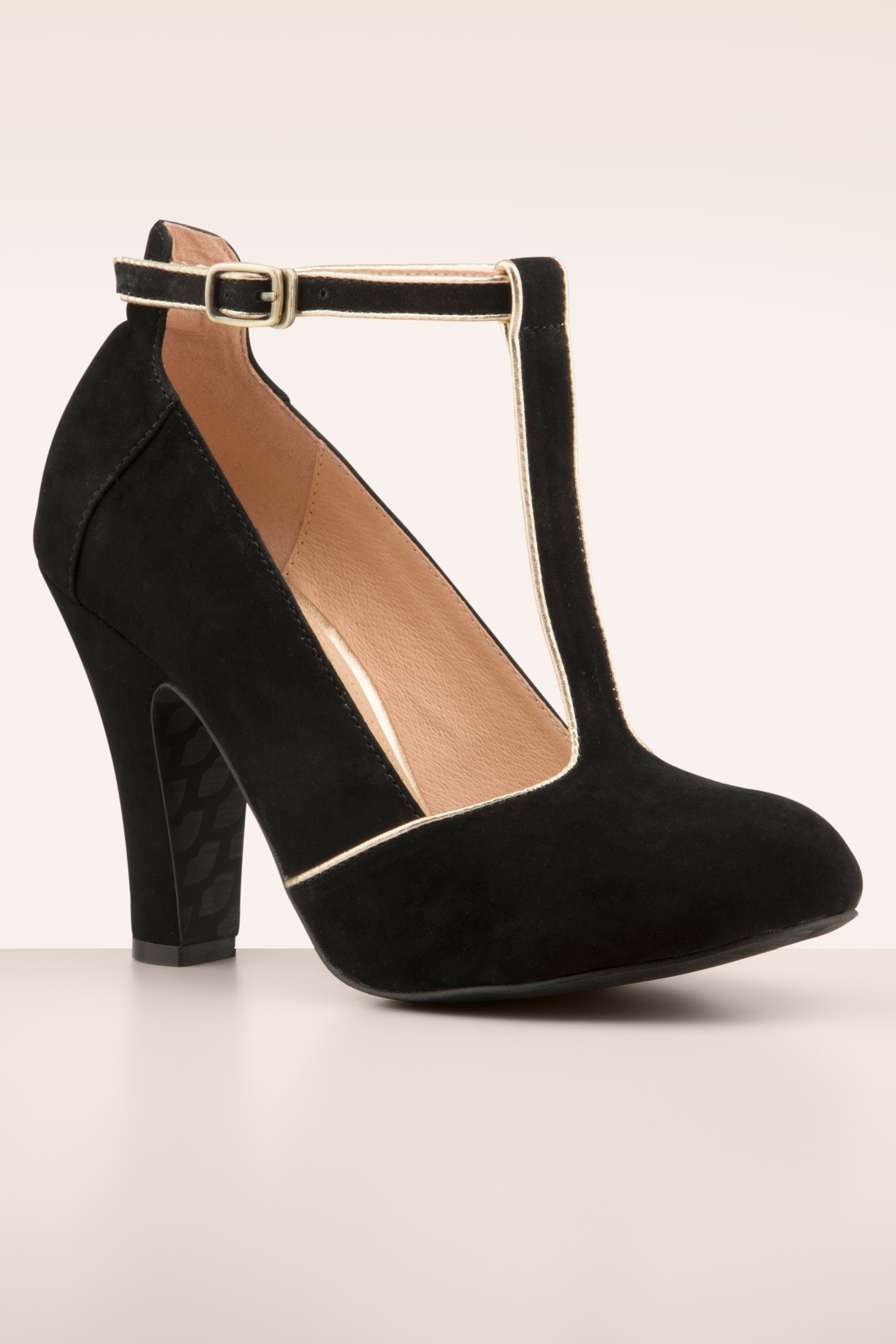 Lola Ramona ♥ Topvintage - June Midnight Passion pumps in zwart en goud 5
