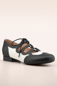 Lola Ramona ♥ Topvintage - Penny Timeless Steps platte schoentjes in zwart en wit 4