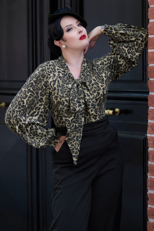 Miss Candyfloss - Marwa Leona Leopard top in olijfgroen