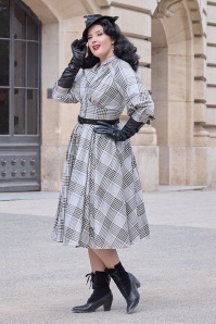 Miss Candyfloss - Lylou Silver Tartan swing jurk in grijs 4