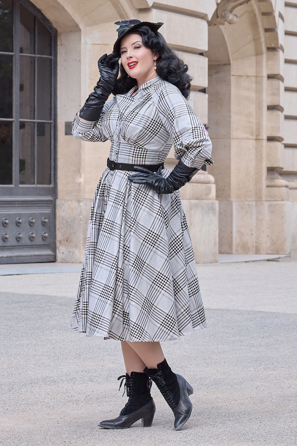 Miss Candyfloss - Lylou Silver Tartan swing jurk in grijs 4