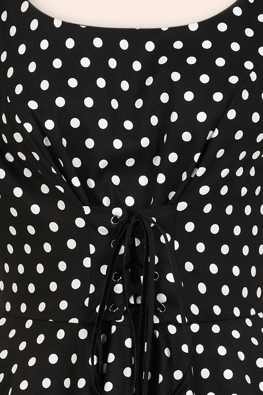 Banned Retro - Kehlani polka dot swing jurk in zwart 2