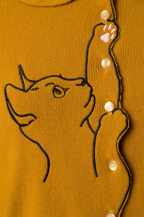 Banned Retro - Cat Scallop Collar cardigan in mosterdgeel 3