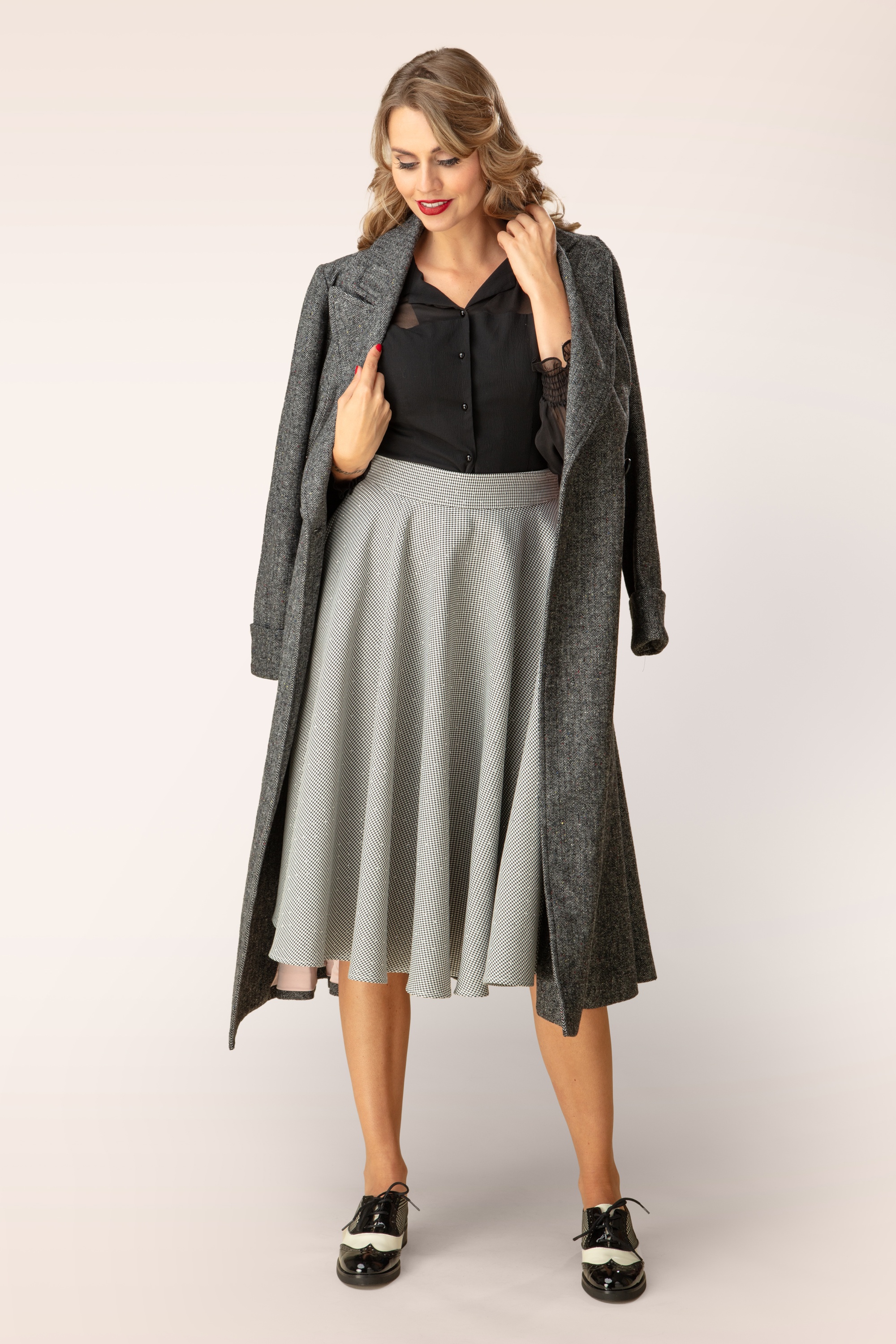 Banned Retro - Tilly Herringbone swing jas in grijs 4