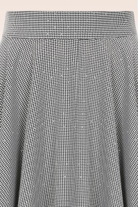 Banned Retro - Felice Sparkly Houndstooth swing rok in zwart en wit 4
