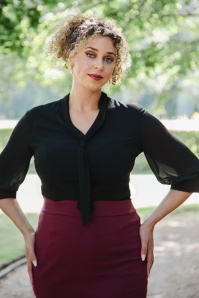 Glamour Bunny Business Babe - Sophia Lee blouse in zwart 4