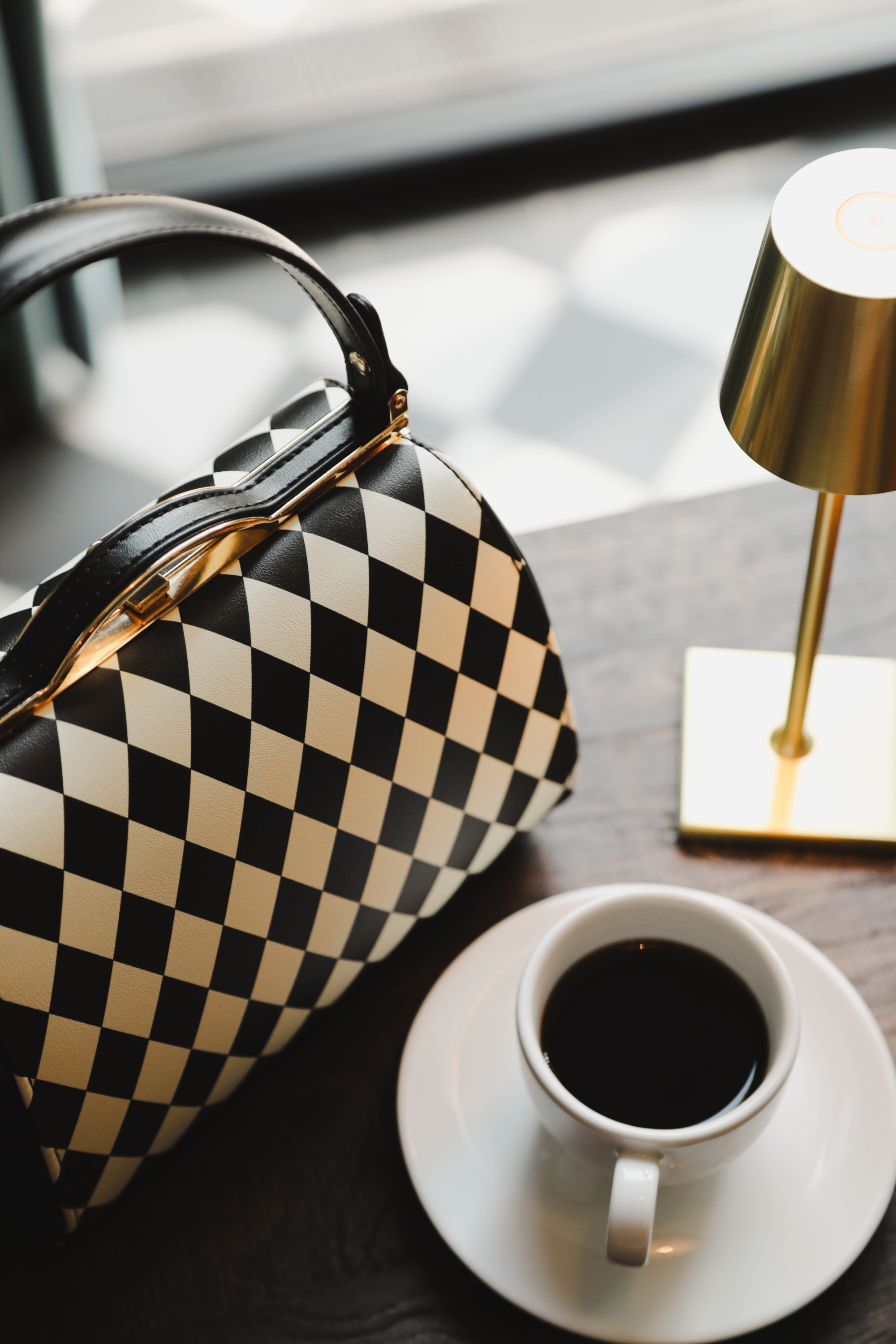 Banned Retro - Rhona Harlequin handtas in zwart en wit 5